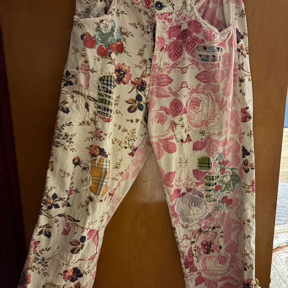 Magnolia Pearl Pink and Cream Floral Trousers